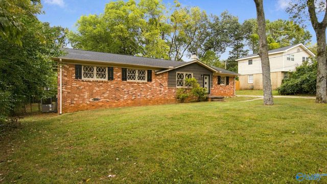 513 Ronald Drive SE, Huntsville, AL 35803