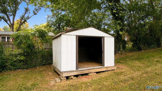 513 Ronald Drive SE, Huntsville, AL 35803