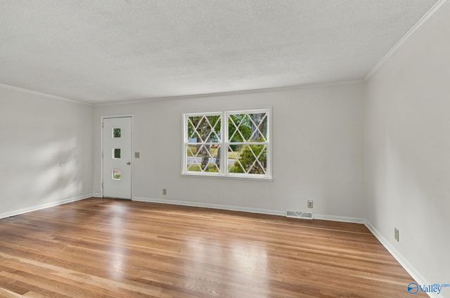 513 Ronald Drive SE, Huntsville, AL 35803