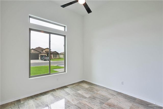 6213 Willow Wood Lane, Harlingen, TX 78552