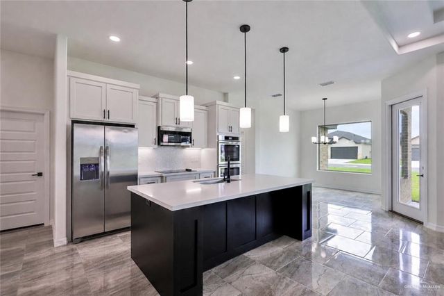 6213 Willow Wood Lane, Harlingen, TX 78552