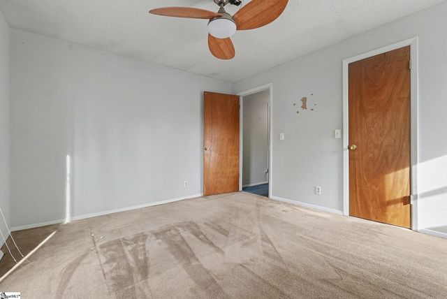 113 Grant Drive, Laurens, SC 29360