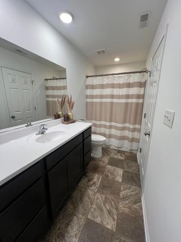 11152 Putnam Drive, Crown Point, IN 46307