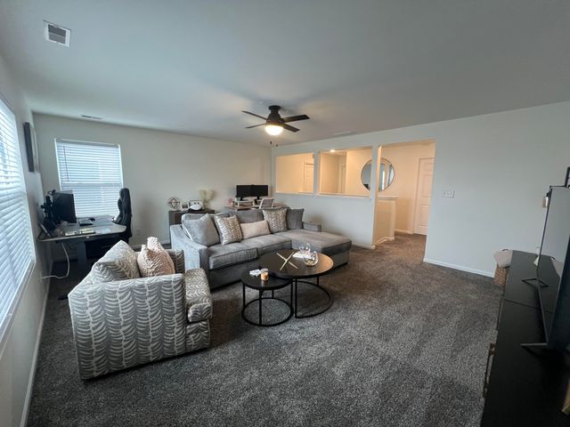 11152 Putnam Drive, Crown Point, IN 46307