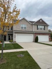 11152 Putnam Drive, Crown Point, IN 46307