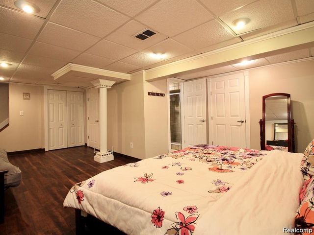 5363 English Drive, Troy, MI 48085