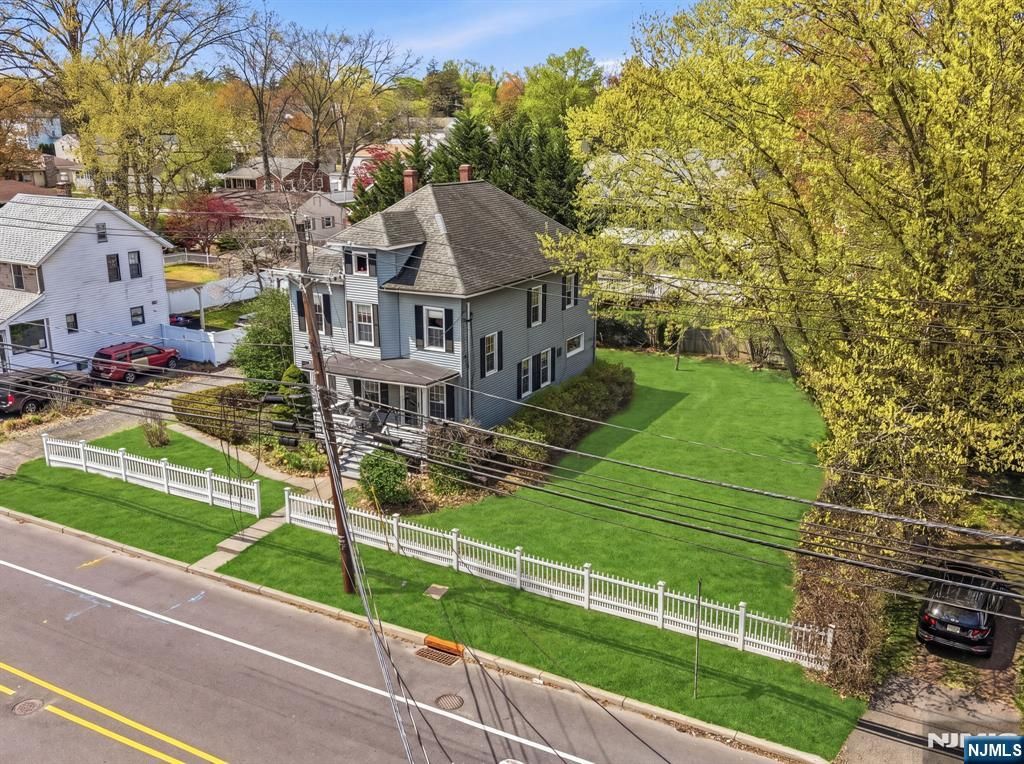 219 Livingston Street, Northvale, NJ 07647