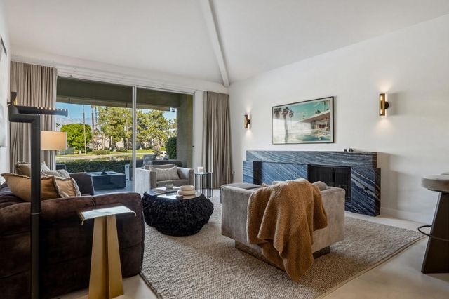 149 Lakeshore Drive, Rancho Mirage, CA 92270