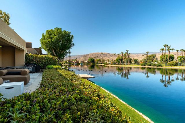 149 Lakeshore Drive, Rancho Mirage, CA 92270