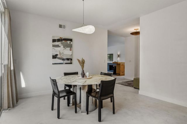 149 Lakeshore Drive, Rancho Mirage, CA 92270
