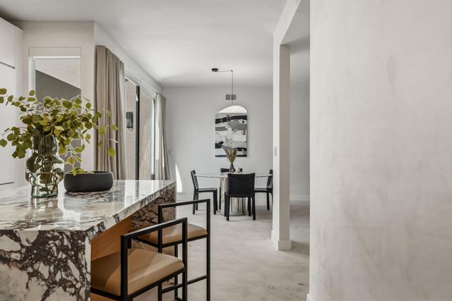 149 Lakeshore Drive, Rancho Mirage, CA 92270
