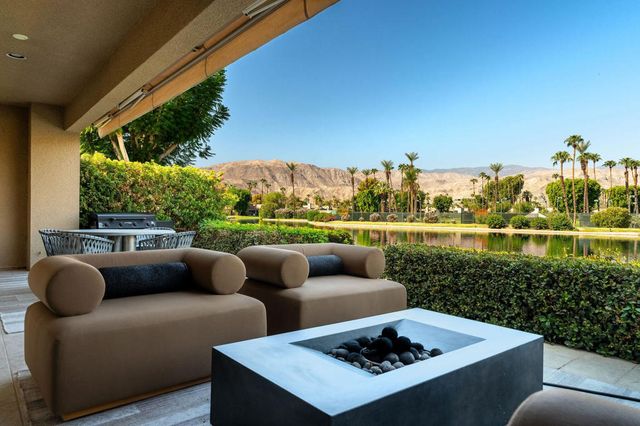 149 Lakeshore Drive, Rancho Mirage, CA 92270