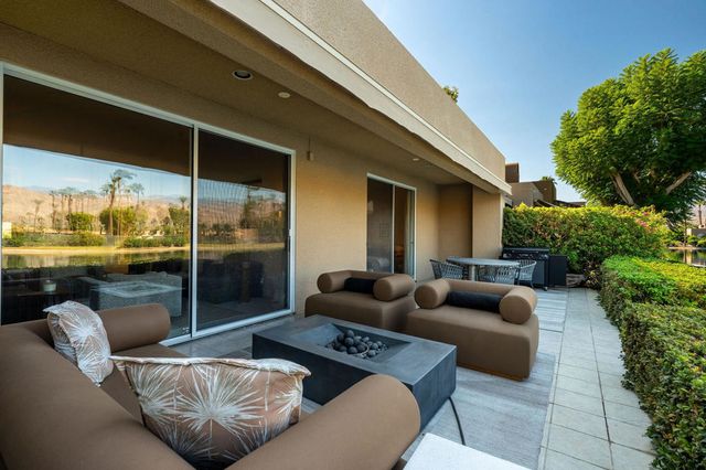 149 Lakeshore Drive, Rancho Mirage, CA 92270