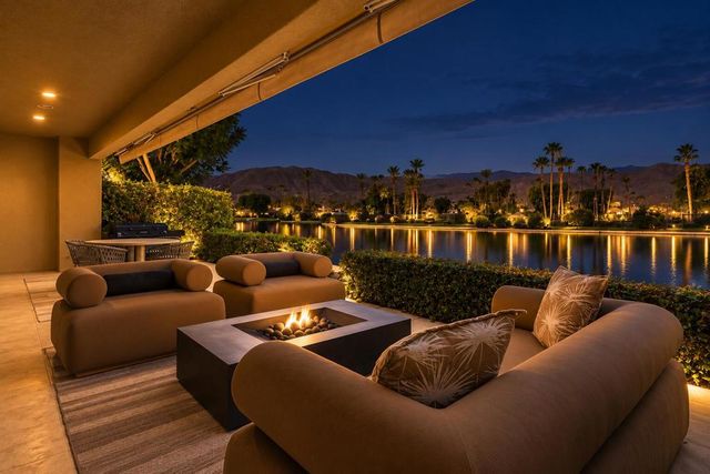 149 Lakeshore Drive, Rancho Mirage, CA 92270
