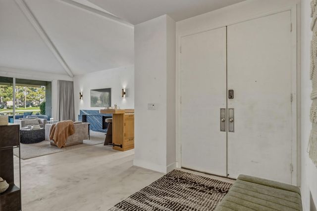 149 Lakeshore Drive, Rancho Mirage, CA 92270