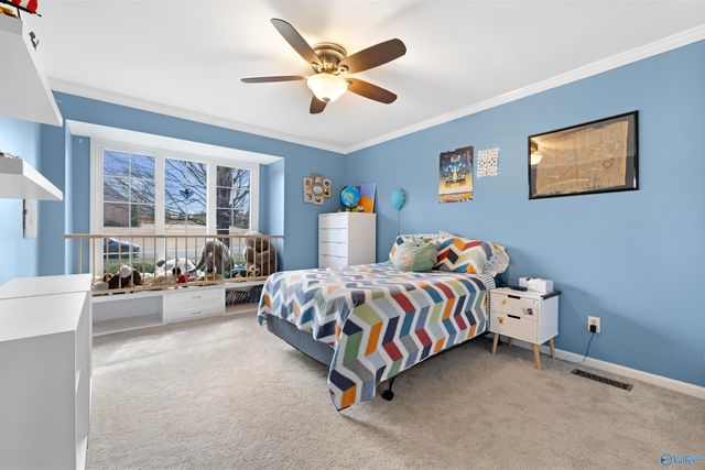 101 Ce Lee Circle, Huntsville, AL 35806