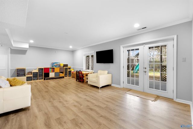 101 Ce Lee Circle, Huntsville, AL 35806