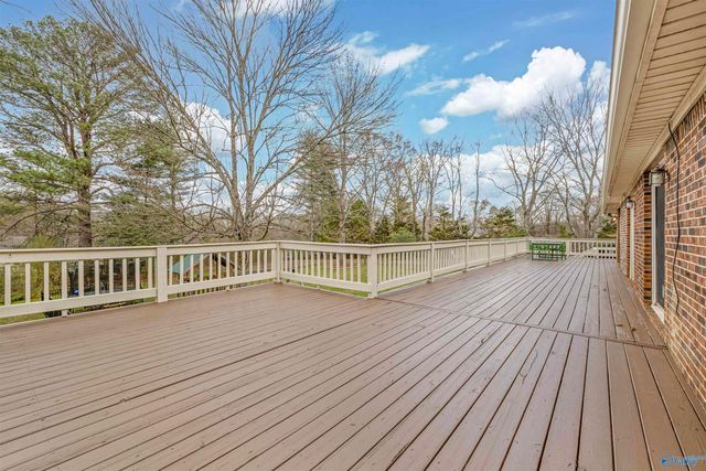 101 Ce Lee Circle, Huntsville, AL 35806