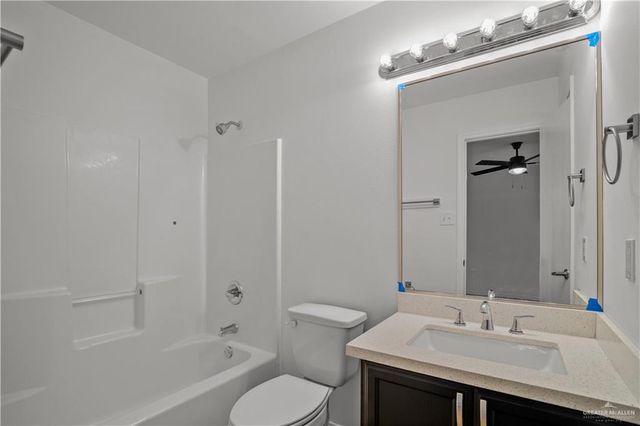 7108 N 44th Lane, Mcallen, TX 78504