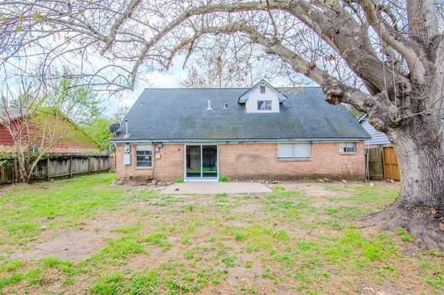 11731 Mclain Boulevard, Houston, TX 77071