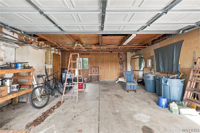 4800 Boncrest Road, Clarence, NY 14221