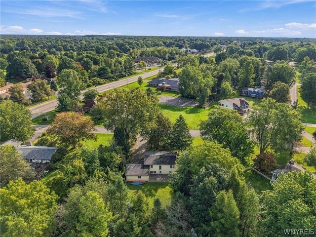 4800 Boncrest Road, Clarence, NY 14221