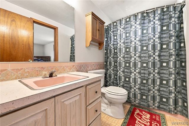 4800 Boncrest Road, Clarence, NY 14221