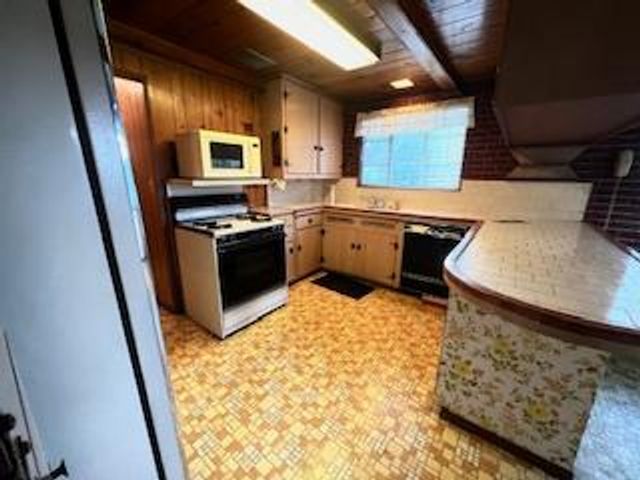 1856 Wagner Heights Rd, Stockton, CA 95209