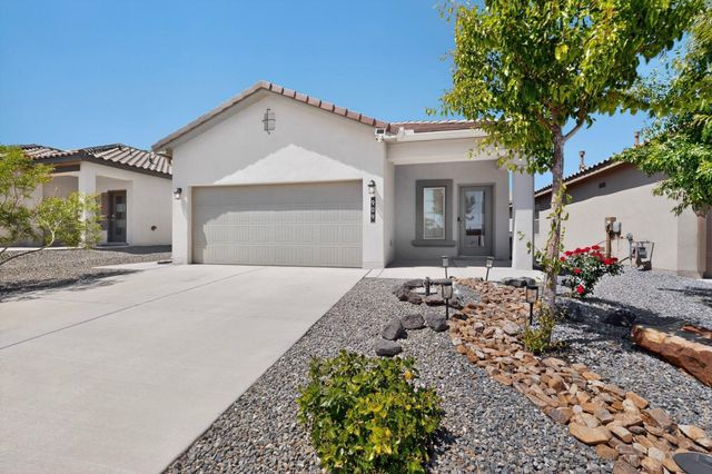 909 Tazanita Loop SE, Rio Rancho, NM 87124