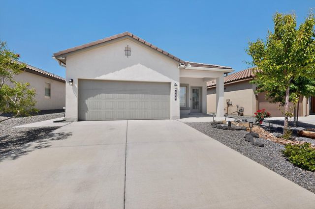 909 Tazanita Loop SE, Rio Rancho, NM 87124