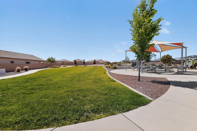 909 Tazanita Loop SE, Rio Rancho, NM 87124