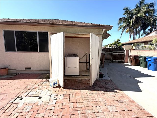 824 Meeker Avenue, La Puente, CA 91746