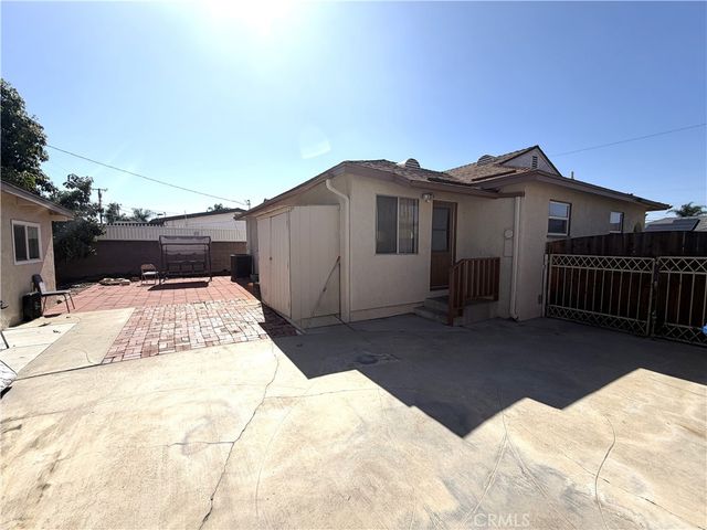 824 Meeker Avenue, La Puente, CA 91746