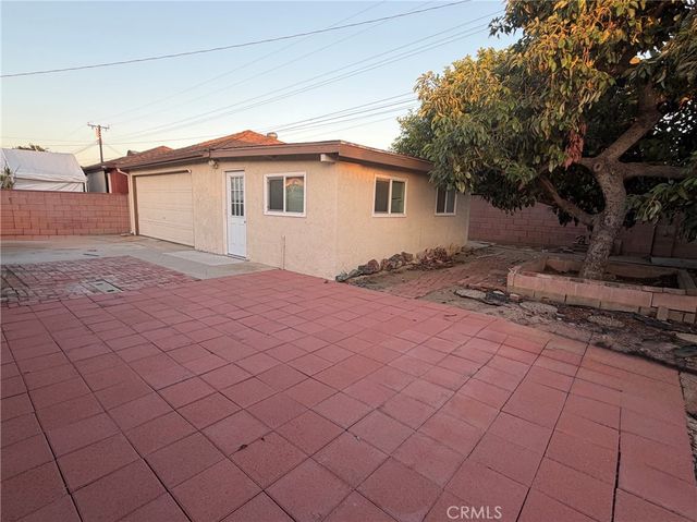 824 Meeker Avenue, La Puente, CA 91746