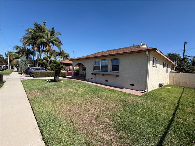 824 Meeker Avenue, La Puente, CA 91746