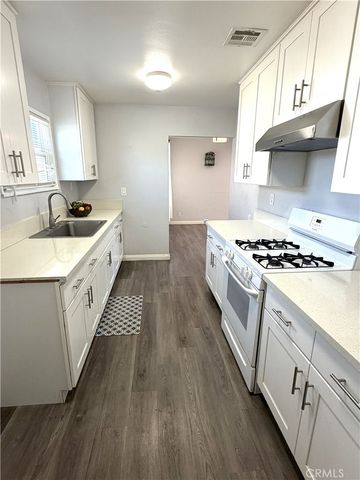 824 Meeker Avenue, La Puente, CA 91746