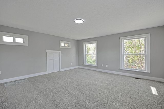 8620 Lithopolis Road NW, Carroll, OH 43112