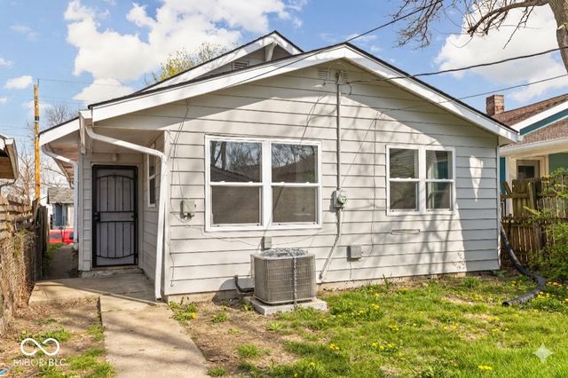 2921 E Brookside Avenue, Indianapolis, IN 46218