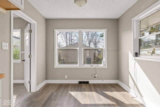 2921 E Brookside Avenue, Indianapolis, IN 46218