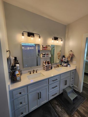 301 Oconee Dr, Midland City, AL 36350
