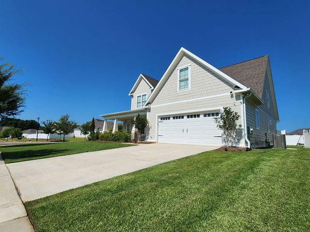 301 Oconee Dr, Midland City, AL 36350