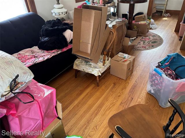 701 Saint Clair Avenue, Flint, MI 48504