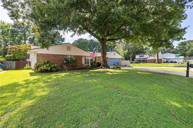 549 Prince Of Wales DR, Virginia Beach, VA 23452