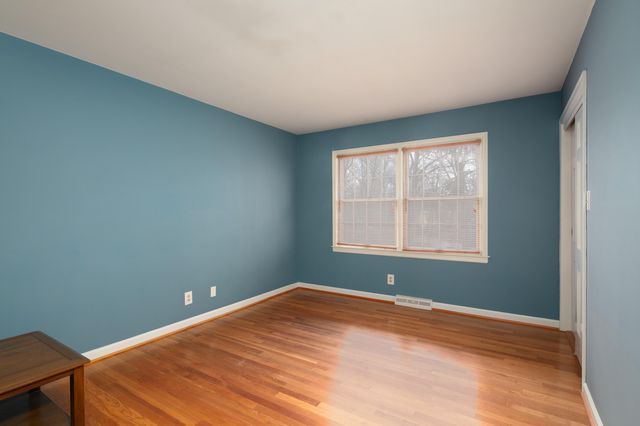 1112 The Lane, Lexington, KY 40504