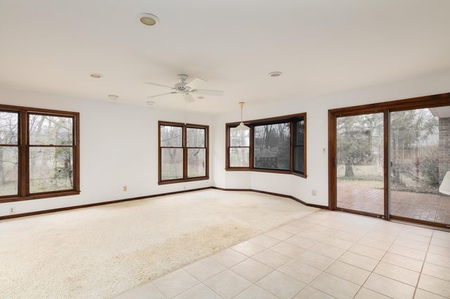 1112 The Lane, Lexington, KY 40504