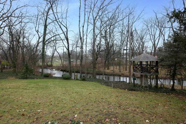 1112 The Lane, Lexington, KY 40504