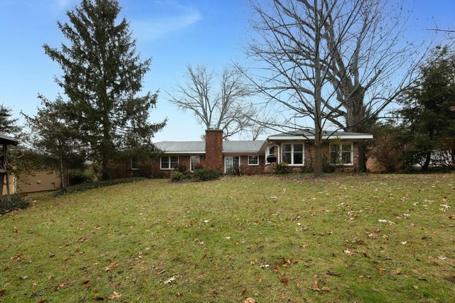 1112 The Lane, Lexington, KY 40504