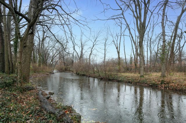 1112 The Lane, Lexington, KY 40504