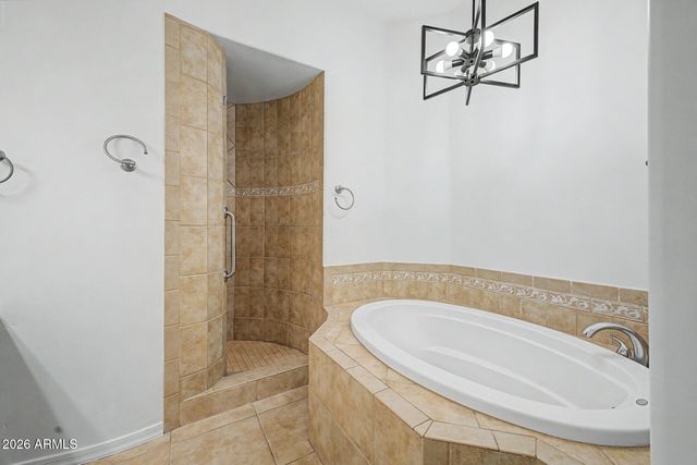 6202 E MCKELLIPS Road 19, Mesa, AZ 85215
