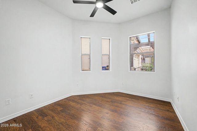 6202 E MCKELLIPS Road 19, Mesa, AZ 85215